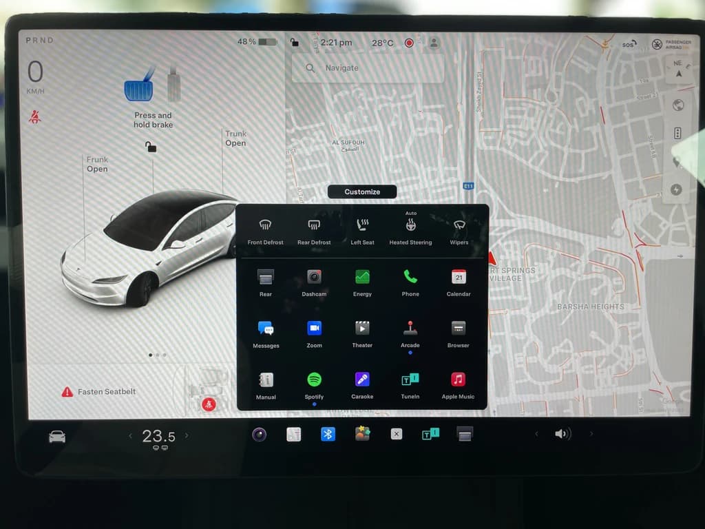 Tesla Model 3 2024 White infotainment screen