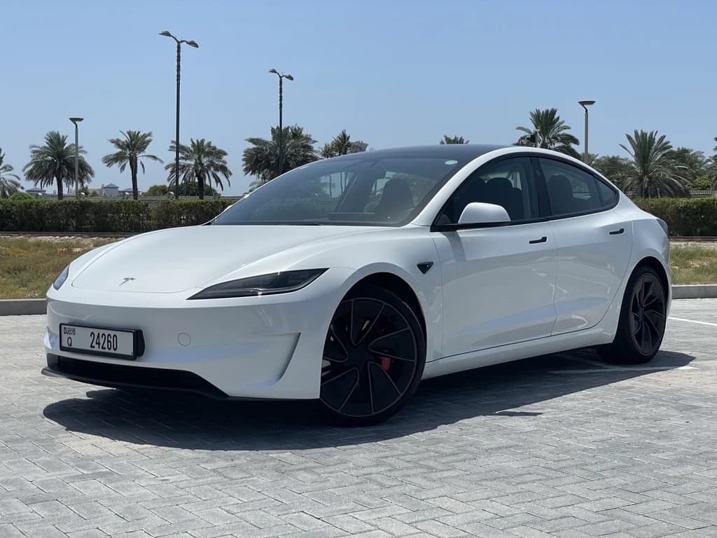 Tesla Model 3 Performance 2024 White front side