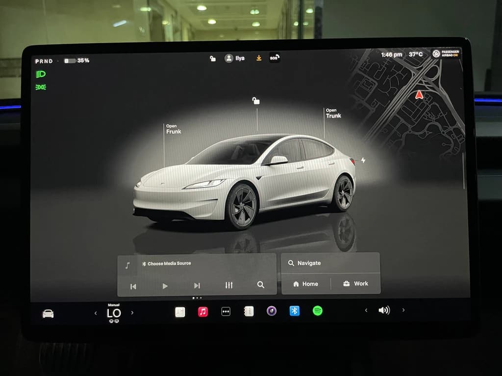 Tesla Model 3 Performance 2024 White infotainment screen