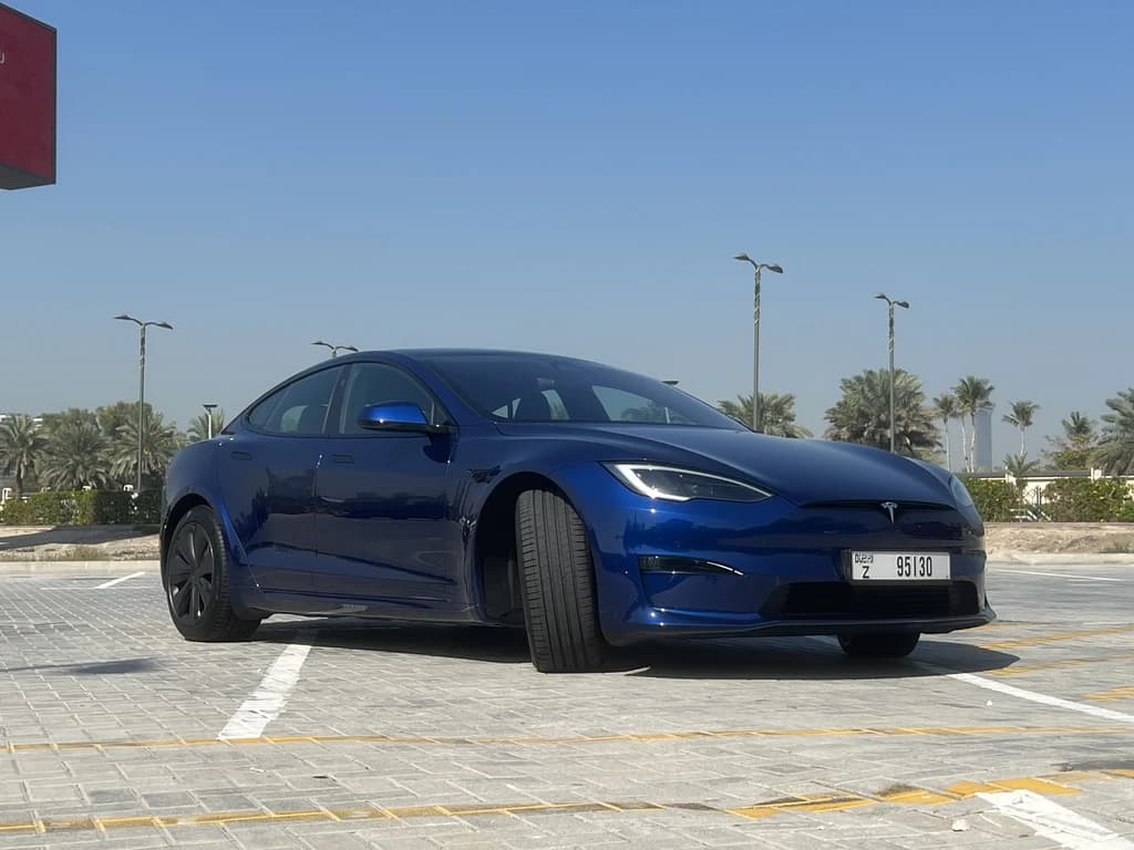 Tesla Model S 2023 Blue front side