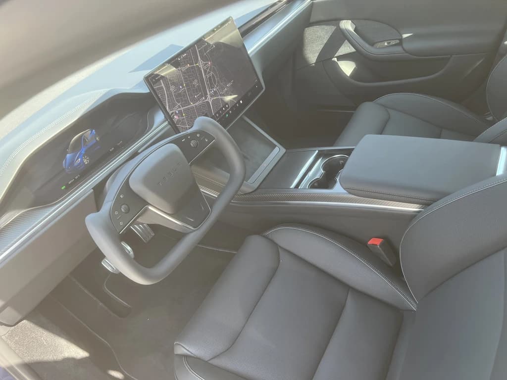 Tesla Model S 2023 Blue interior front
