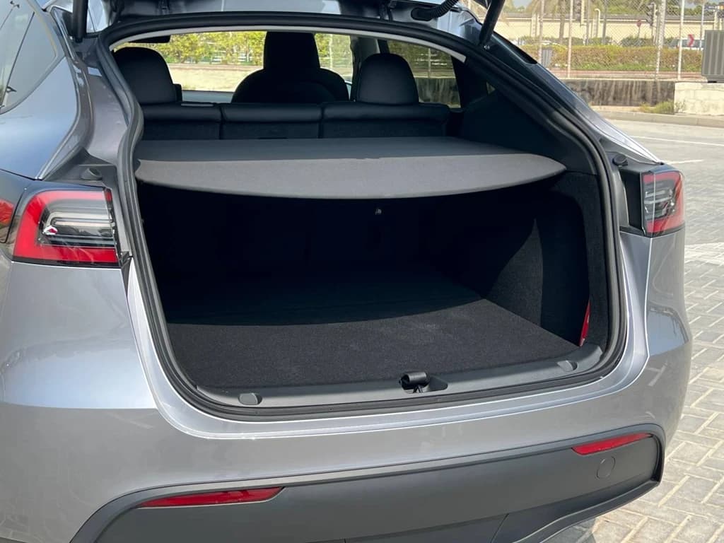 Tesla Model Y 2023 Gray trunk interior
