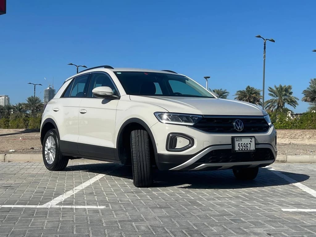 Volkswagen T-Roc 2023 Beige front side