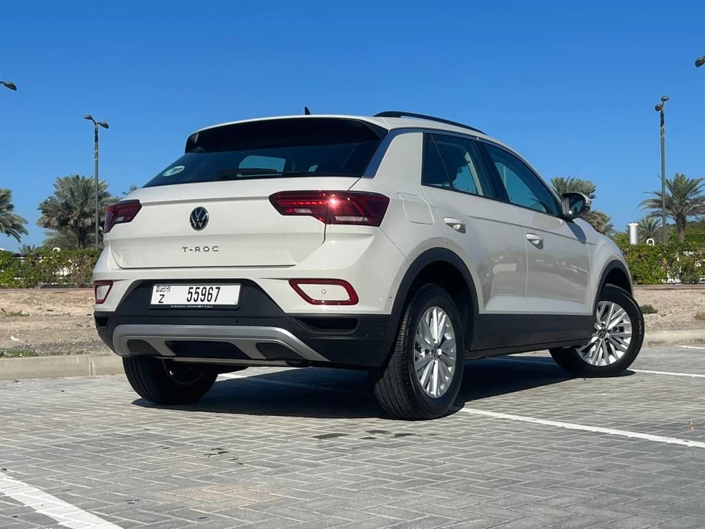 Volkswagen T-Roc 2023 Beige rear side