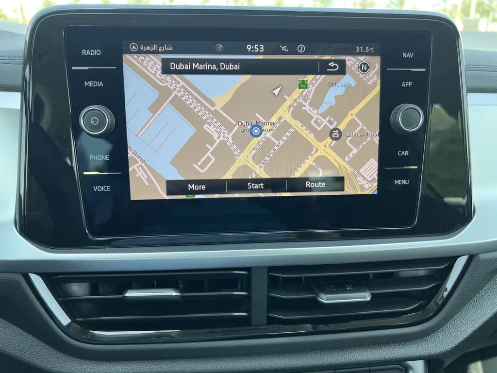 Volkswagen T-Roc 2023 Silver infotainment screen