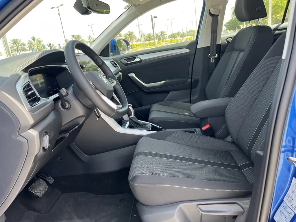 Volkswagen T-Roc 2023 Silver interior front