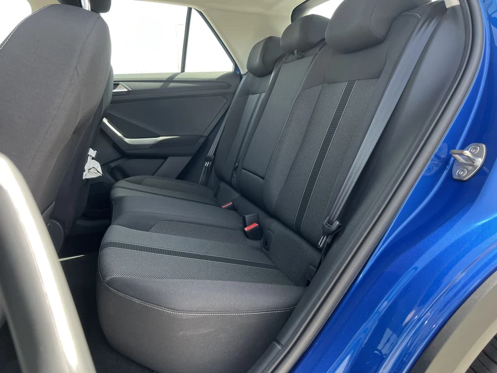 Volkswagen T-Roc 2023 Silver rear seats